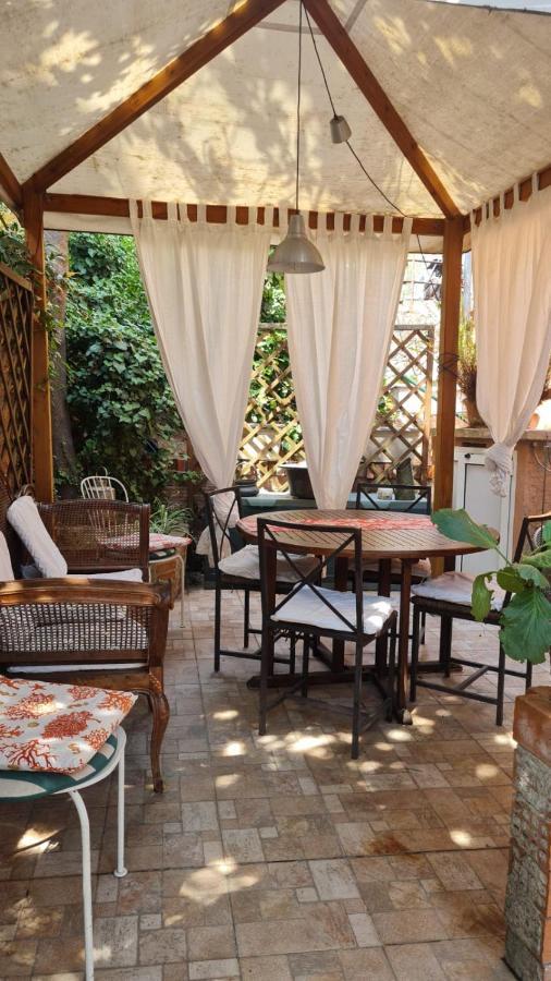 Monolocale In Tipica Casa Ligure Apartment Genoa Bagian luar foto